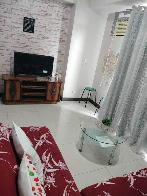 Cubao Manhattan Heights, Unit 8Bc Tower B, 1 Br Manila Ngoại thất bức ảnh