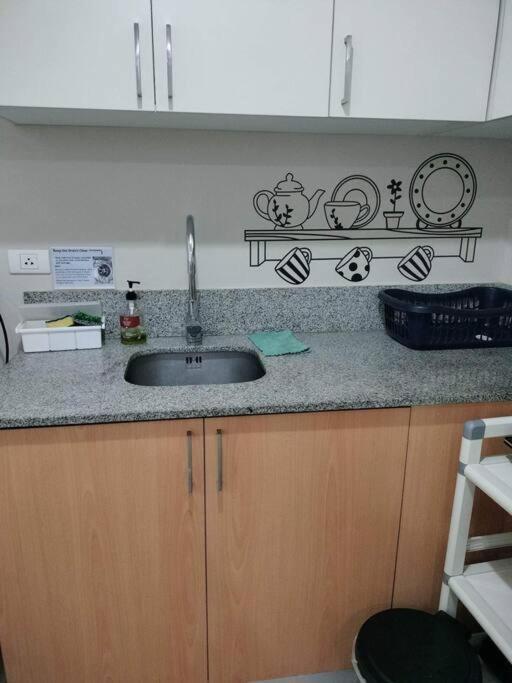 Cubao Manhattan Heights, Unit 8Bc Tower B, 1 Br Manila Ngoại thất bức ảnh
